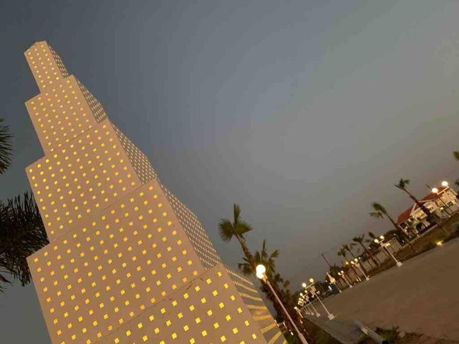 بوبال Furnished Villa Near Airport, Away From City المظهر الخارجي الصورة