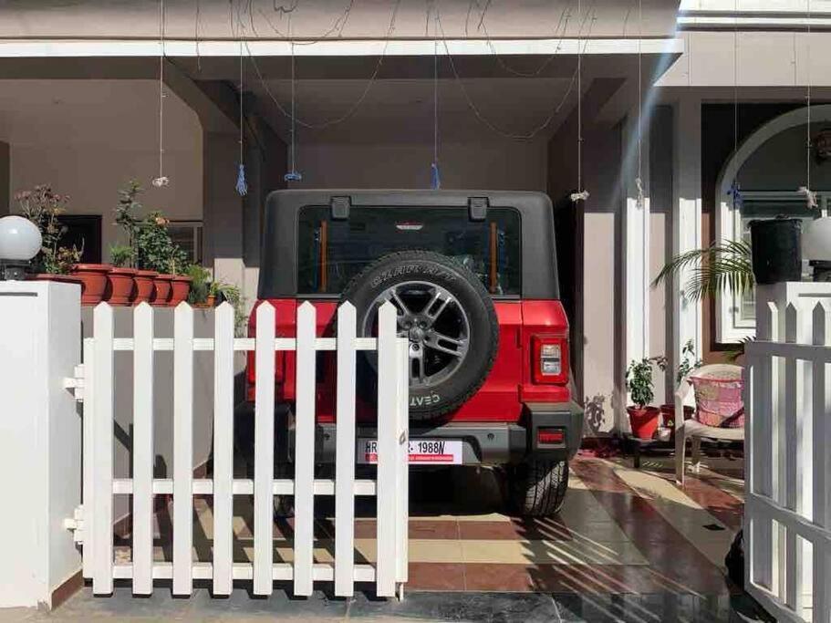 بوبال Furnished Villa Near Airport, Away From City المظهر الخارجي الصورة